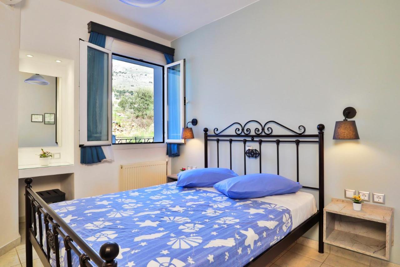 Myrto Apartments Agia Efimia Bagian luar foto