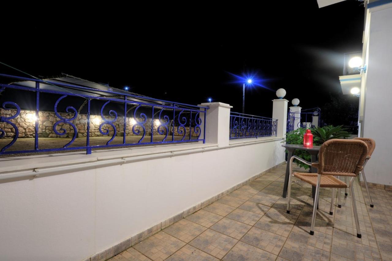 Myrto Apartments Agia Efimia Bagian luar foto